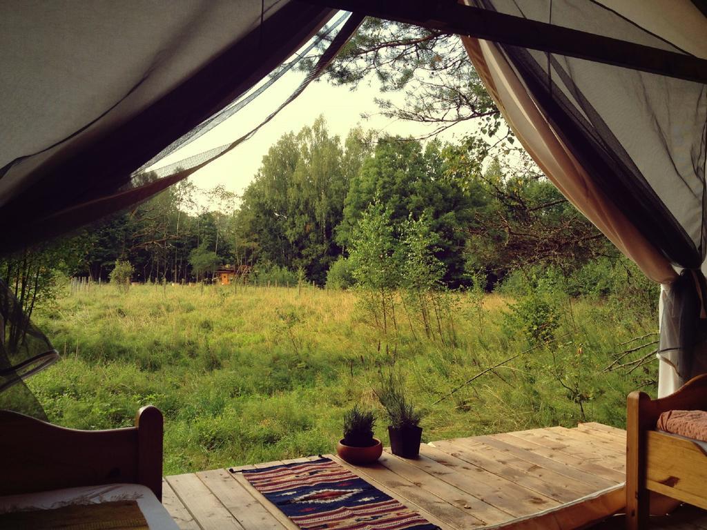 Glempings Klaukas Otel Sigulda Oda fotoğraf